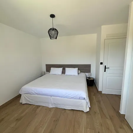 Alvimyana Villa Vallon-Pont-dʼArc